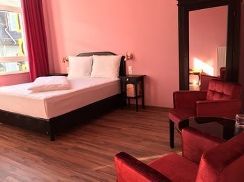 Smarthotel Mystique Self Check-In Бад-Хомбург-фор-дер-Хёэ Экстерьер фото