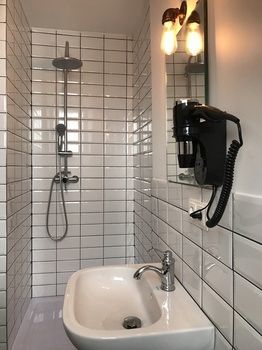 Smarthotel Mystique Self Check-In Бад-Хомбург-фор-дер-Хёэ Экстерьер фото
